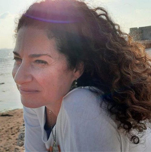 Portrait of Sharon, the artist behind Sharon's Art